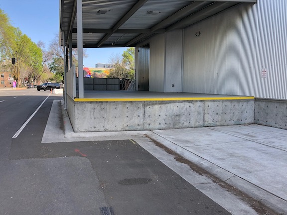 photo: I Street, south side, east of 15th Street