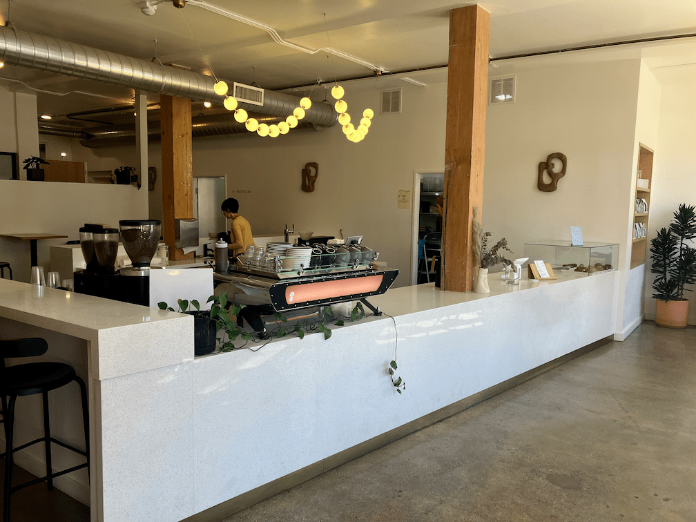 Mast Coffee 17th St counter