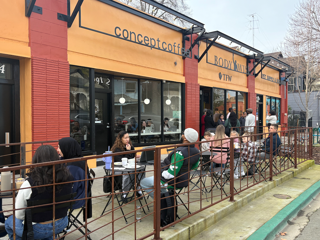 photo of Concept Coffee outside seating