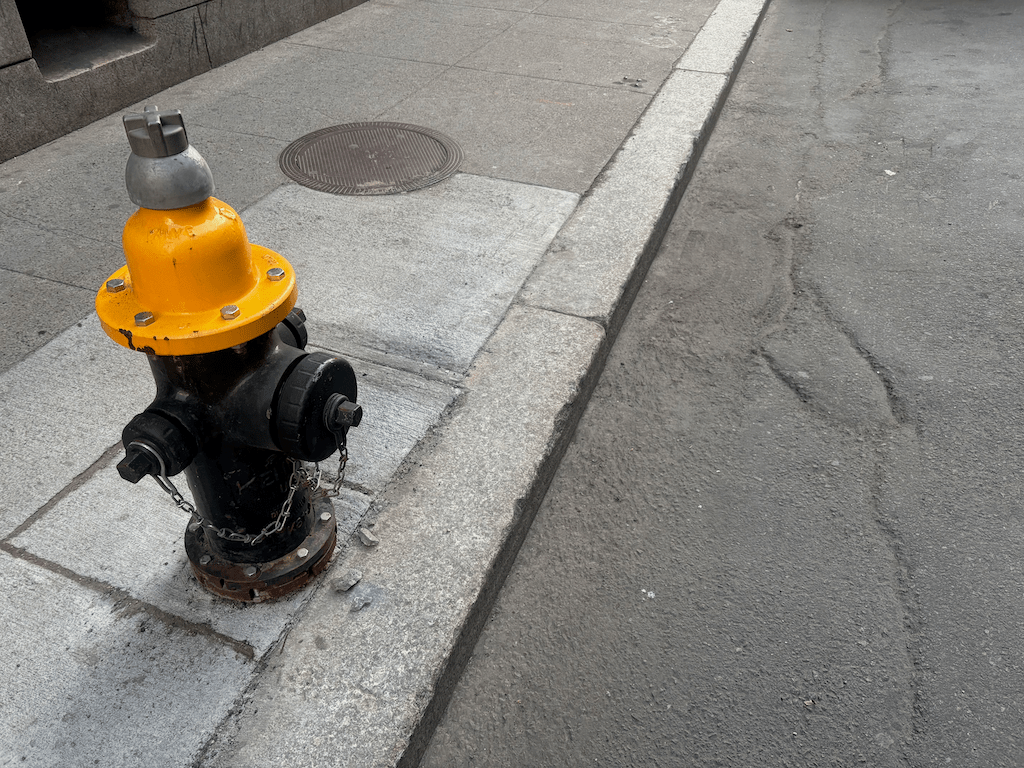 photo of granite curb on Essex St in Boston
