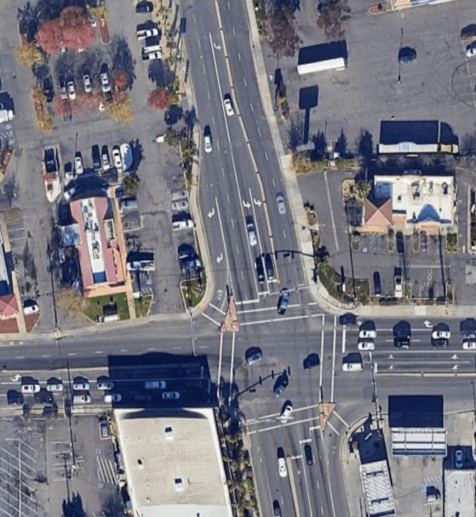 overhead of Franklin Blvd & Fruitridge Road intersection