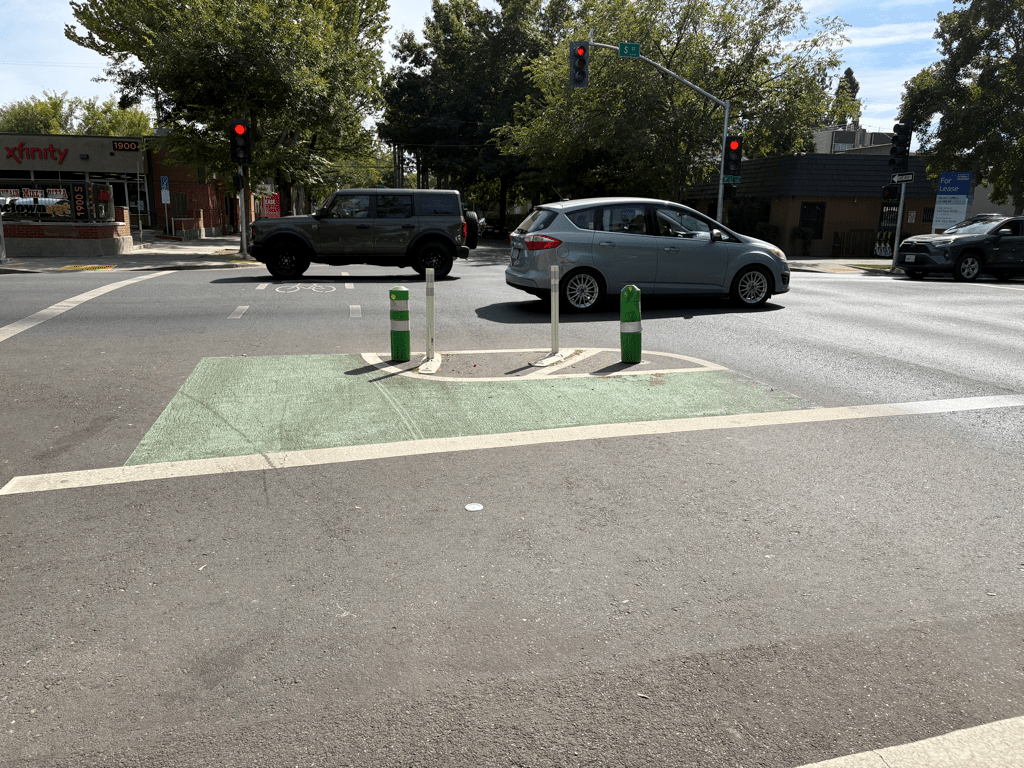 photo of 19th-St at S-St turn-wedge