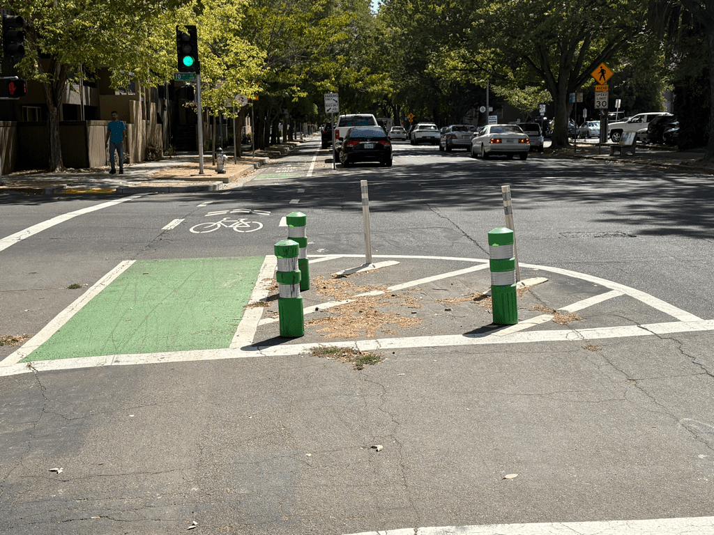 Sac_Q-St and 10th-St_turn-wedge