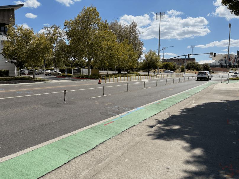 photo of 5th St at Cabaldon Pkwy lane delineators & centerline hardening