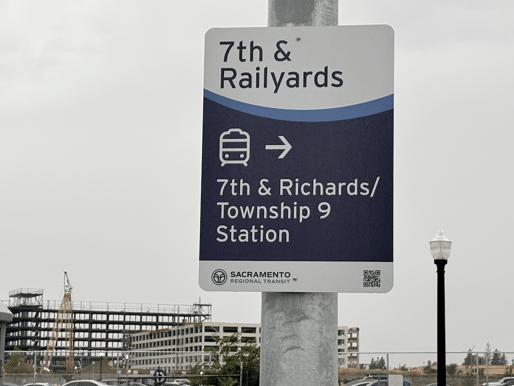 7th & Railyards sign to Township 9